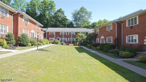 19-45 Wilfred St, West Orange, NJ, 07052-5827 | Card Image