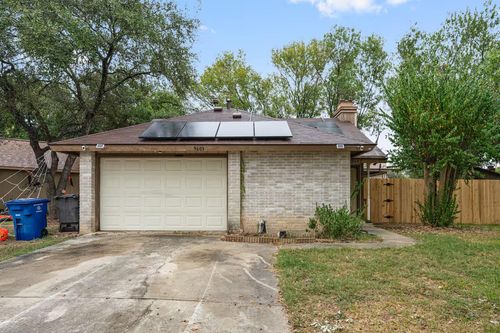 9603 Hollow Bnd, San Antonio, TX, 78250-2856 | Card Image