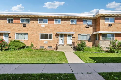 apt-c-8666 Gregory Ln, Des Plaines, IL, 60016-1976 | Card Image