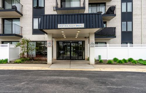 apt-4a-9737 N Fox Glen Dr, Niles, IL, 60714-5871 | Card Image