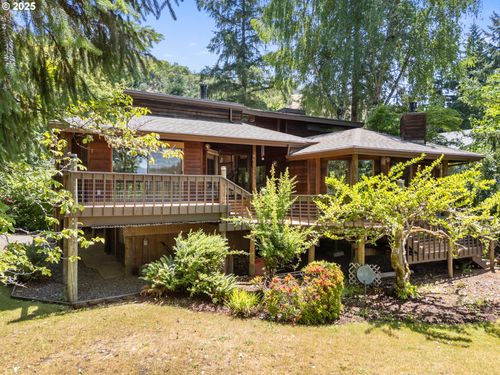 1346 Fisher Rd, Roseburg, OR, 97471-8207 | Card Image