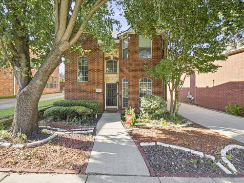 302 Republic Ln, Euless, TX, 76040-4682 | Card Image