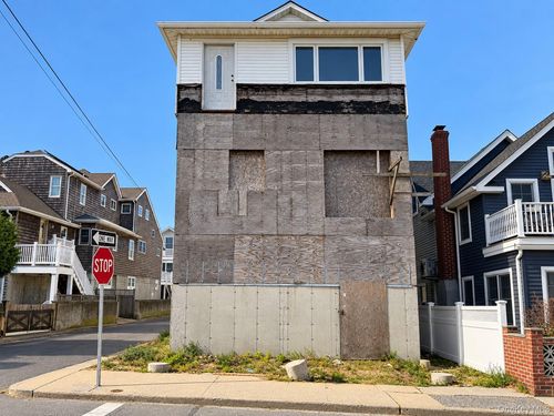 23 New Hampshire St, Long Beach, NY, 11561-1316 | Card Image