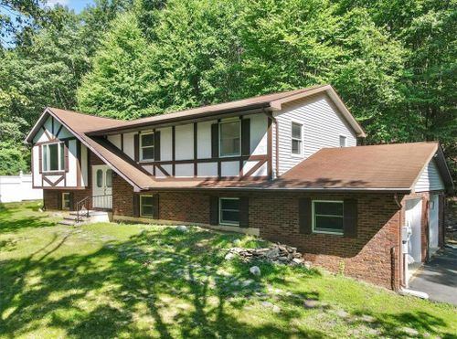 888 Lower Mountain Drive, Chestnuthill Twp, PA, 18330 | Card Image