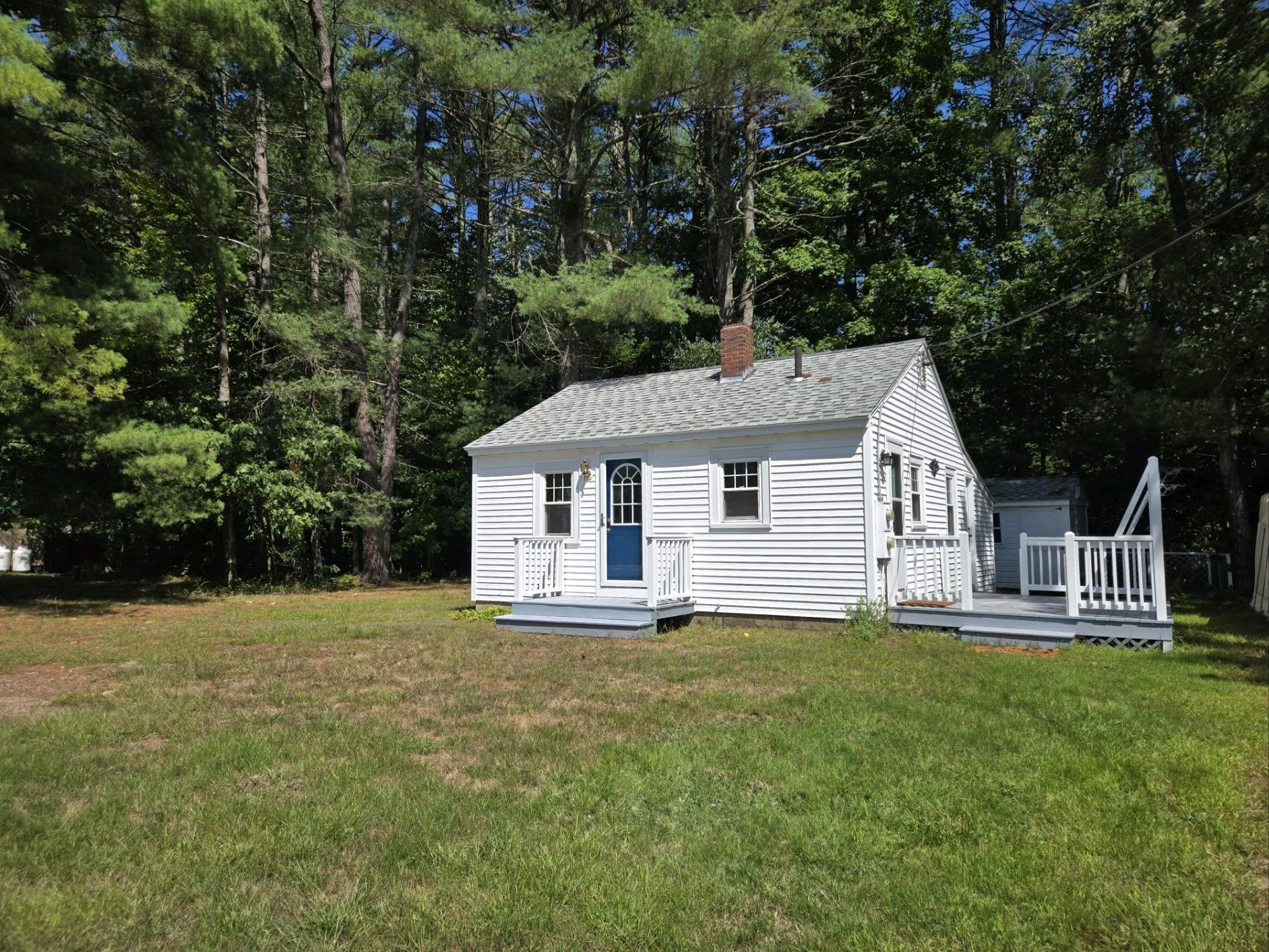 School St, Effingham, NH 03882