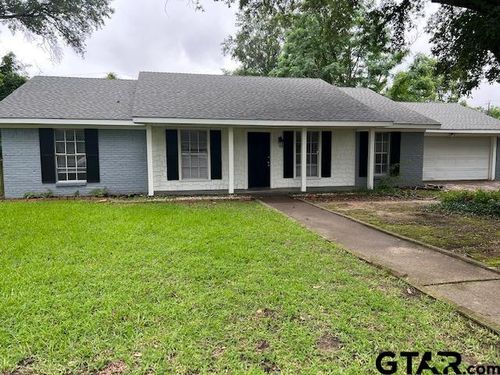 125 Savannah St, Tyler, TX, 75703-3756 | Card Image