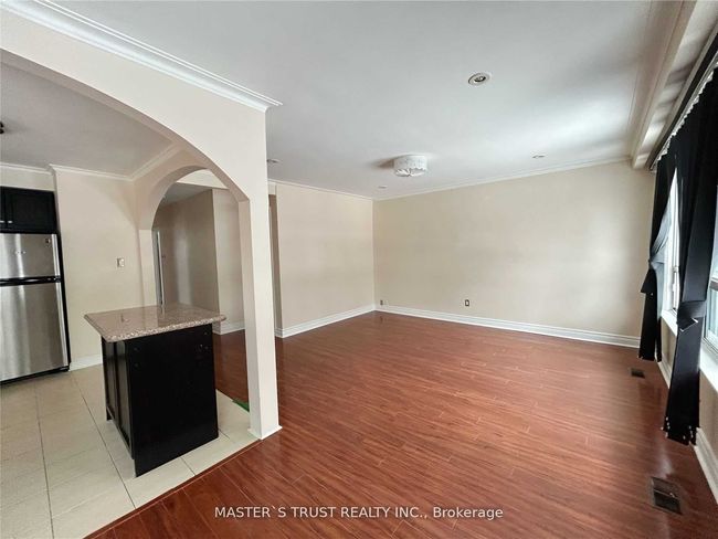 308 Skopit Rd, House other with 3 bedrooms, 1 bathrooms and 2 parking in Richmond Hill ON | Image 4