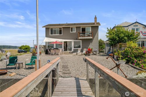 4045 Saltspring Dr, Ferndale, WA, 98248-9538 | Card Image