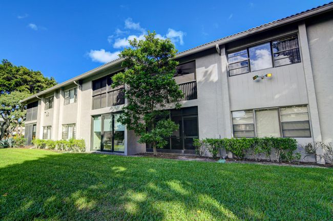 D - 48 Stratford Ln W, Condo with 2 bedrooms, 2 bathrooms and null parking in Boynton Beach FL | Image 26