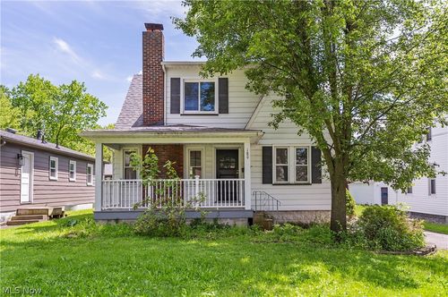 189 Beechwood Dr, Youngstown, OH, 44512-1615 | Card Image
