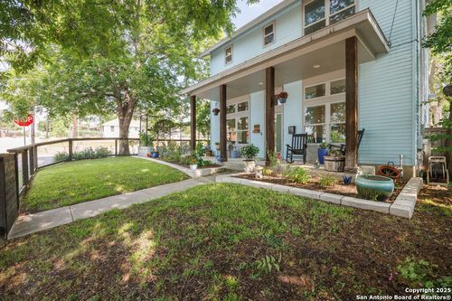 430 Burleson, San Antonio, TX, 78202-1807 | Card Image