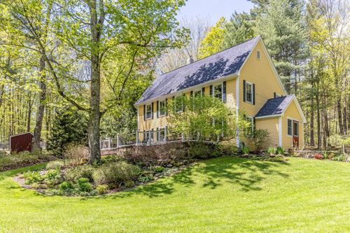 409 Hollow View Rd, Stowe, VT, 05672-4335 | Card Image