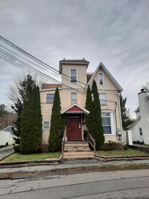14 Glass St, Port Jervis, NY, 12771-1652 | Card Image