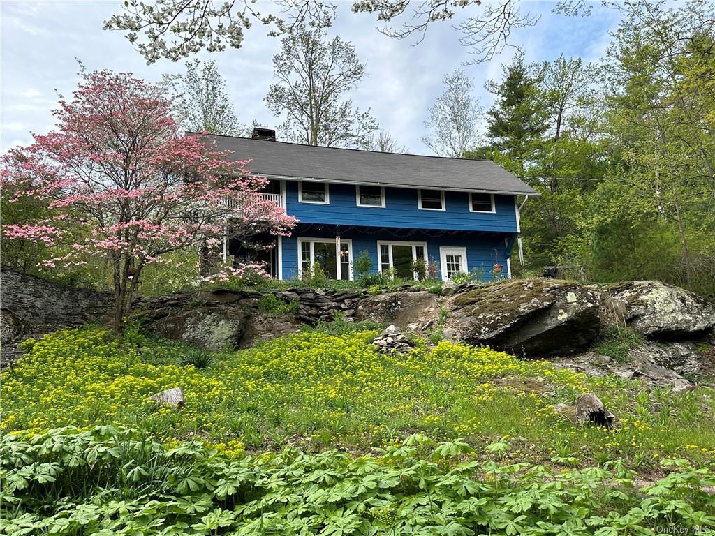 2366 Glasco Turnpike, For Sale in Woodstock Zoocasa