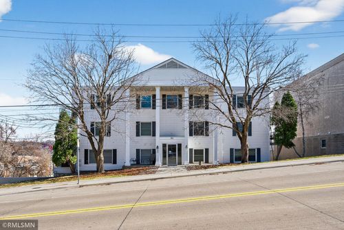 apt-301-301 3rd St S, Stillwater, MN, 55082-4910 | Card Image