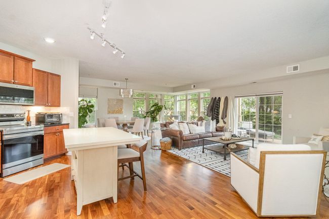 Wide open space in this prime unit! | Image 5