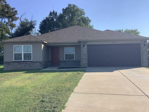 5633 Black Oak Cv, North Little Rock, AR, 72117-2230 | Card Image