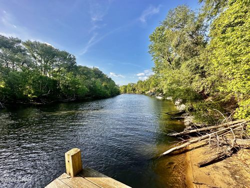 5056 Se Shellcracker Ave, Blountstown, FL, 32424-5724 | Card Image