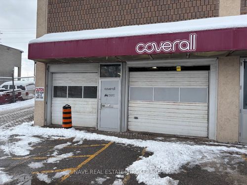 {{alt}} | Card Image