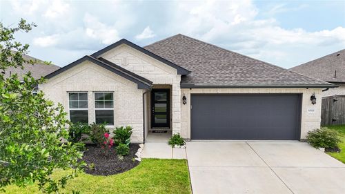10520 Deussen Ln, Texas City, TX, 77591-1678 | Card Image