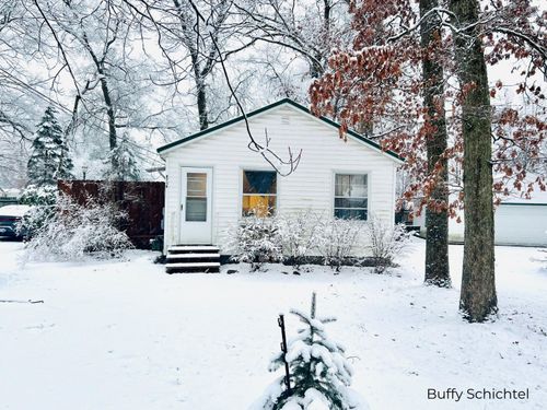 6716 Chapman Avenue, Croton Township, MI, 49337 | Card Image