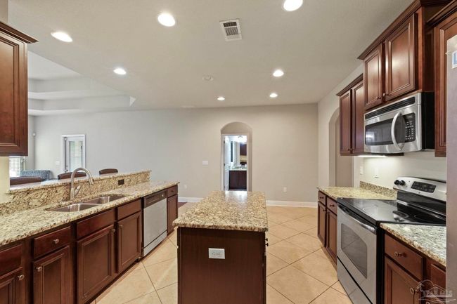 887 Legacy Oaks Dr, House other with 4 bedrooms, 4 bathrooms and 2 parking in Pensacola FL | Image 23
