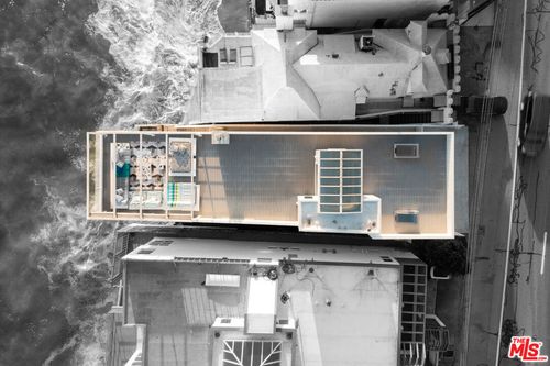 19124 Pacific Coast Hwy, MALIBU, CA, 90265-5407 | Card Image