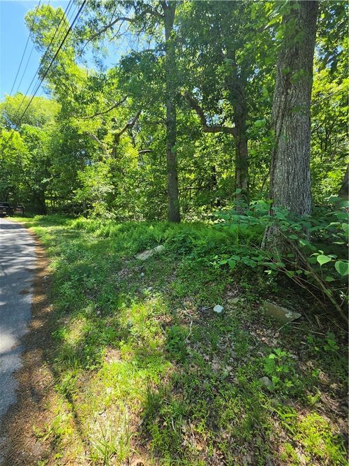 85 Diamond Hill Rd, Ashaway, RI, 02804 | Card Image