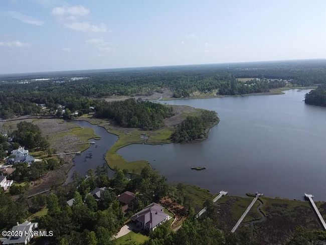 106 E High Bluff Dr, House other with 4 bedrooms, 4 bathrooms and 2 parking in Hampstead NC | Image 17