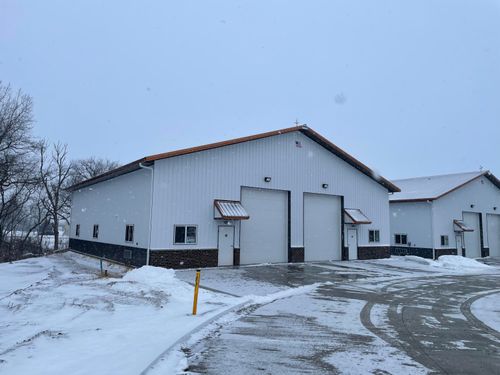 3439 County D, West Bend, WI, 53090-8621 | Card Image