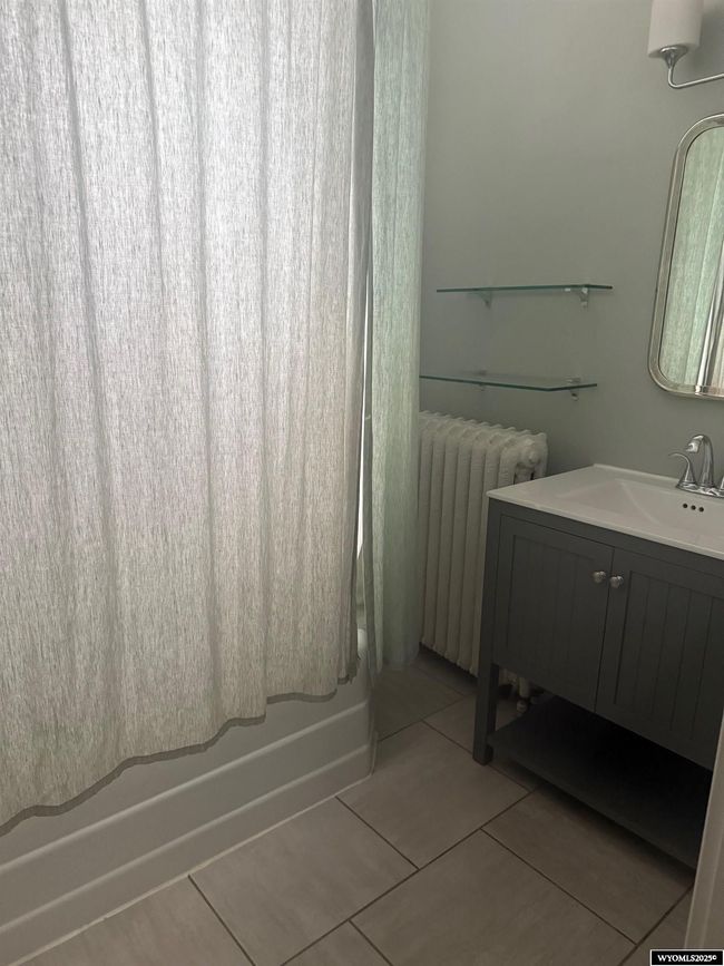 1317 W Walnut St, House other with 5 bedrooms, 1 bathrooms and null parking in Rawlins WY | Image 32