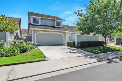 2340 St Lawrence Lane, Modesto, CA, 95356 | Card Image