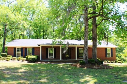 301 Regency Cir, Dublin, GA, 31021-4315 | Card Image