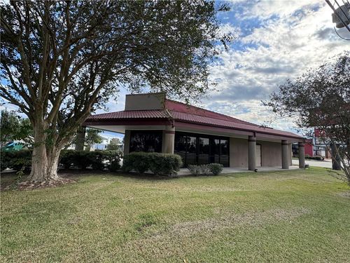 ste-e-100 Melonie St, Boutte, LA, 70039-3053 | Card Image