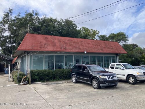 6200 Arlington Expy, Jacksonville, FL, 32211-7143 | Card Image