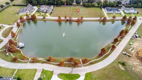 105 Alsway Ln, Broussard, LA, 70518-7782 | Card Image