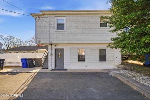 11 Gladney Ave, Toms River, NJ, 08753-7015 | Card Image
