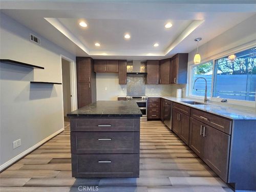 4128 Elizabeth Ct, Cypress, CA, 90630 | Card Image
