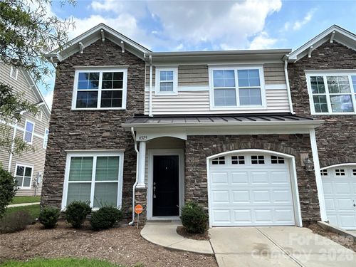 6325 Cory Bret Ln, Charlotte, NC, 28278-6665 | Card Image