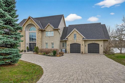 397 Caithness St E, Caledonia, ON, N3W1C8 | Card Image