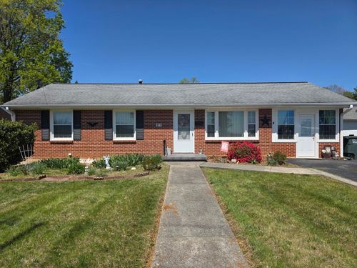 233 W Carrollton Ave, Salem, VA, 24153 | Card Image
