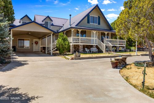 327 W 10th St, Eagar, AZ, 85925-1337 | Card Image