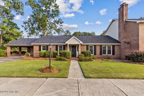 844 Westminster Ln, Kinston, NC, 28501-2768 | Card Image