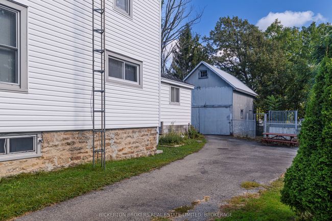 13 Garden St, House other with 3 bedrooms, 2 bathrooms and 4 parking in Lansdowne ON | Image 35