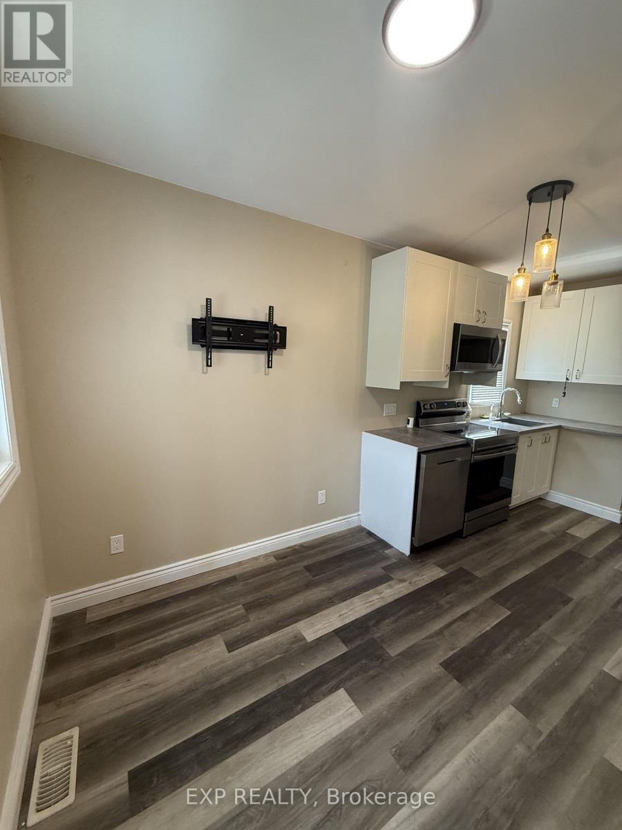 Residential Lease in St. Catharines (Facer) 3
