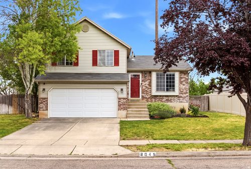 2045 Katies Way, Clearfield, UT, 84015-4324 | Card Image