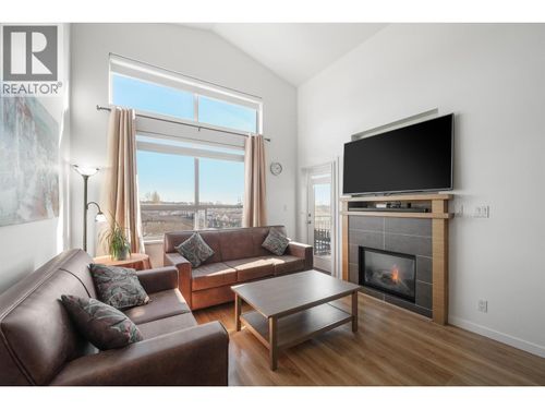 410-288 Hampton St, New Westminster, BC, V3M5L9 | Card Image