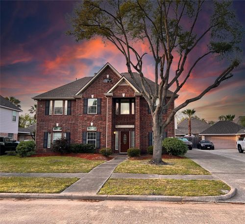 2222 Scenic Shore Dr, Seabrook, TX, 77586-1652 | Card Image