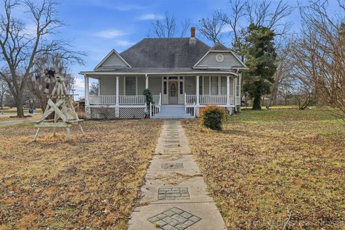 1308 7th St, Wagoner, OK, 74467-6710 | Card Image