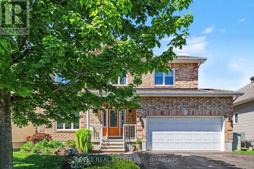 20 Pebblemill Lane, Russell, ON, K4R0A8 | Card Image